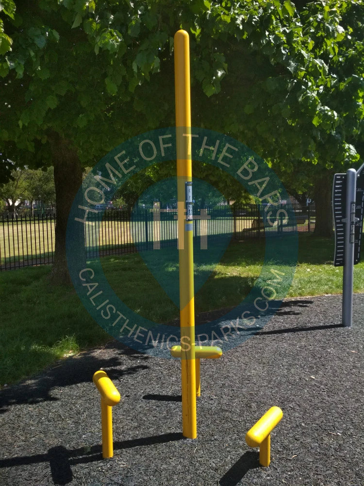 London - Outdoor Gym - Normand Park - United Kingdom - Spot
