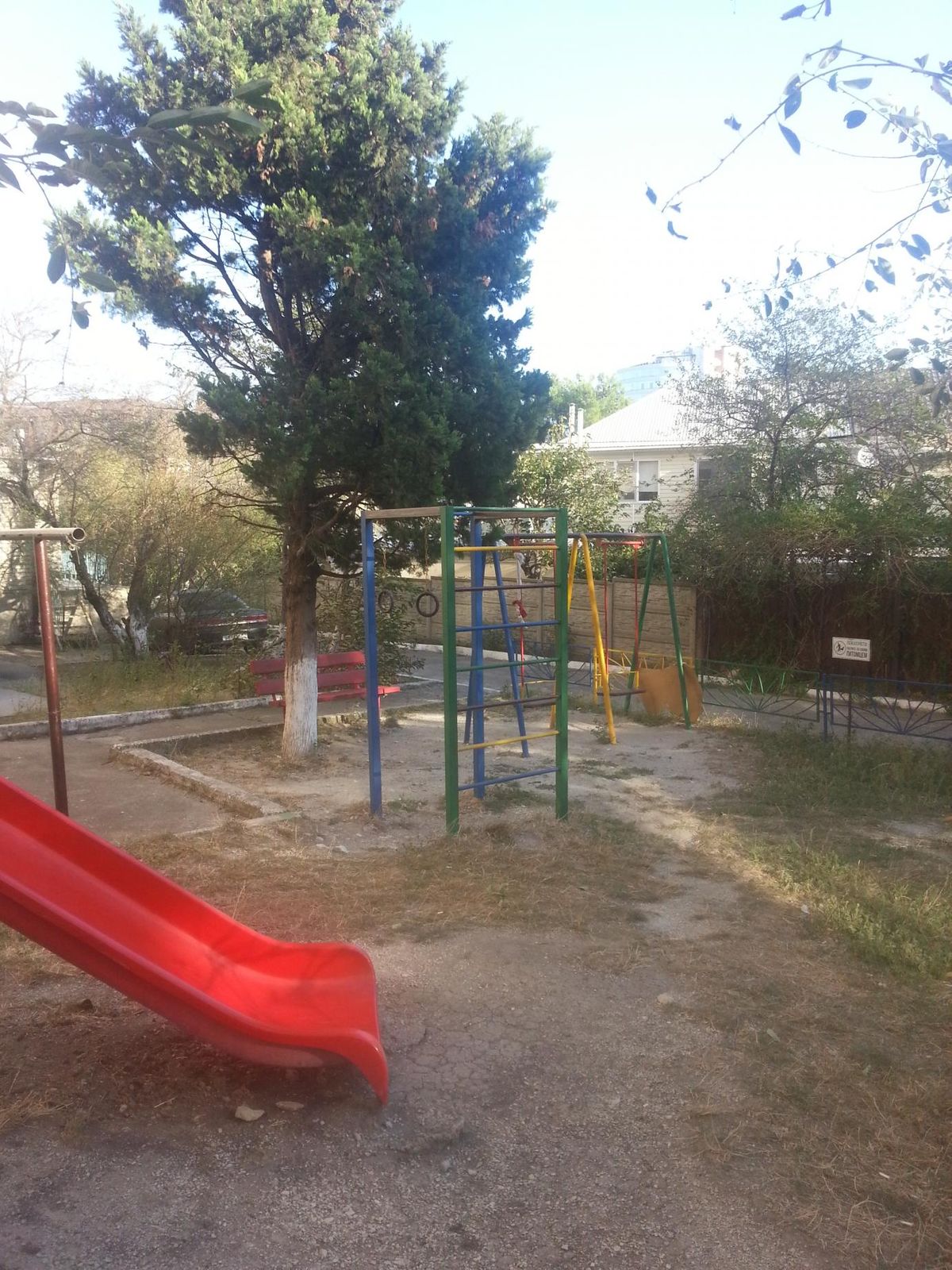 Calisthenics park in Полевая улица, Толстый мыс, Геленджик, городской округ Геленджик, Краснодарский край, Южный федеральный округ, 353461, Россия