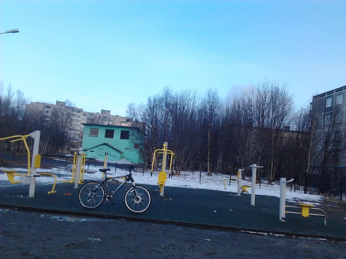 Outdoor Gym - Pokrovskoe - Pokrovskoe - Aire de Fitness - Неклиновка - Russia - Spot