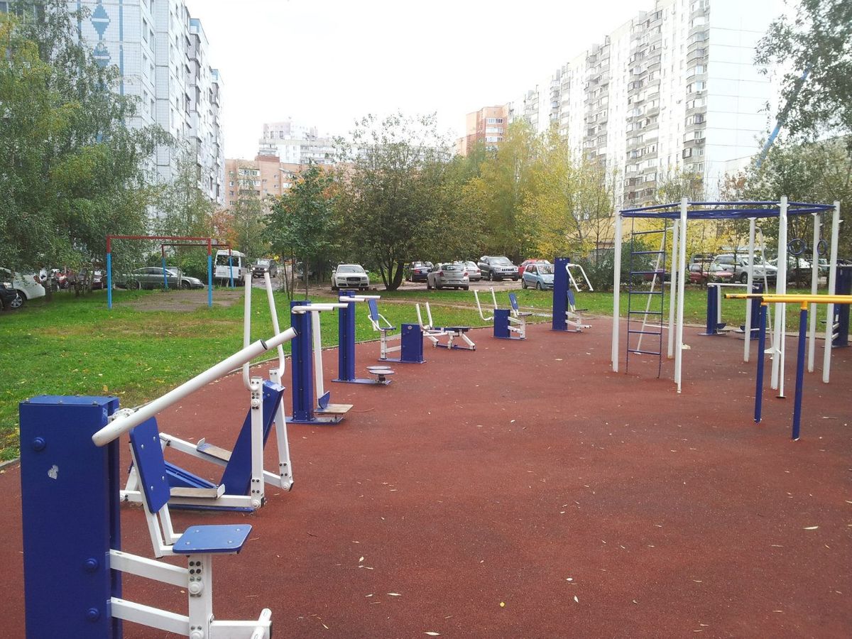 Outdoor Gym - Khimki - Khimki - Aire de Fitness - Ул Молодежная - Russia - Spot