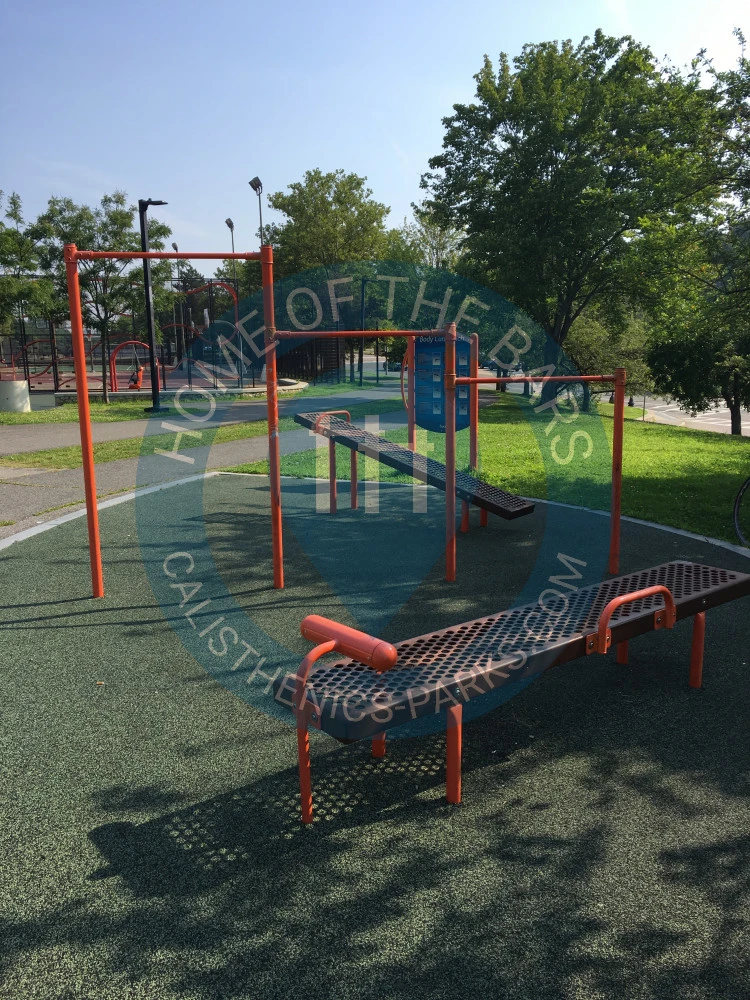 Workout Station - Roxbury - Jackson Square station - United States - Spot