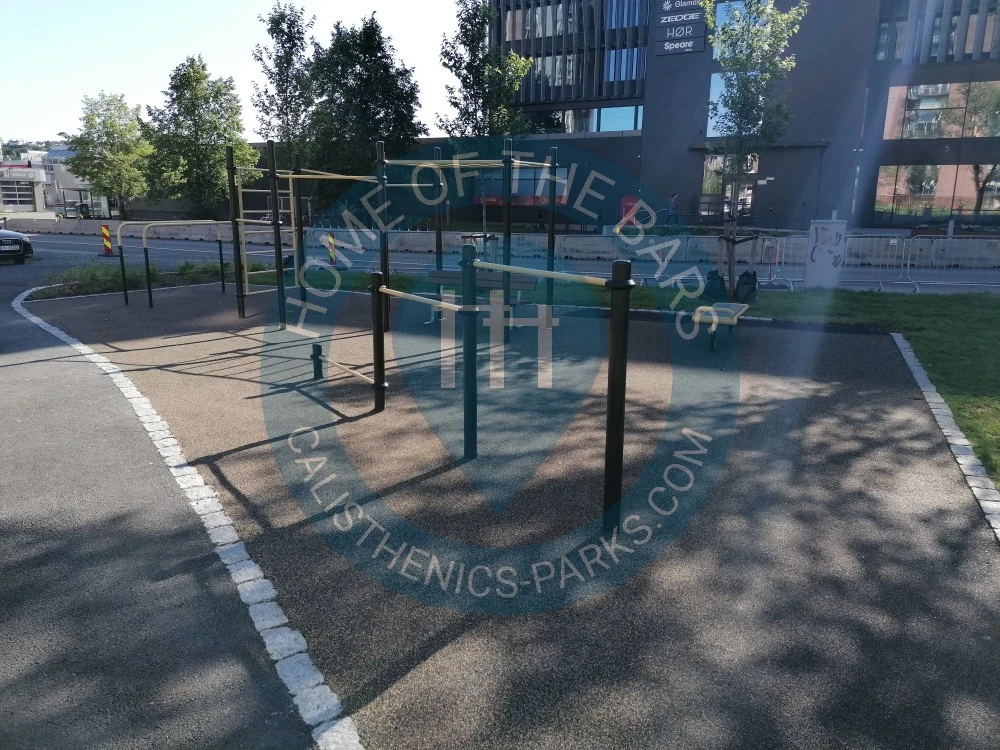 Fitness Park - Trondheim - Calisthenics Facility - Trondheim - Tempevegen 11 - Norway - Spot