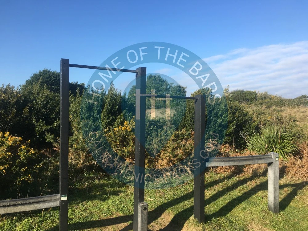 Outdoor Pull Up Bars - Outdoor Fitness Park - Pull up Bar - Quiberon - Bois d'amour - countries. - Spot