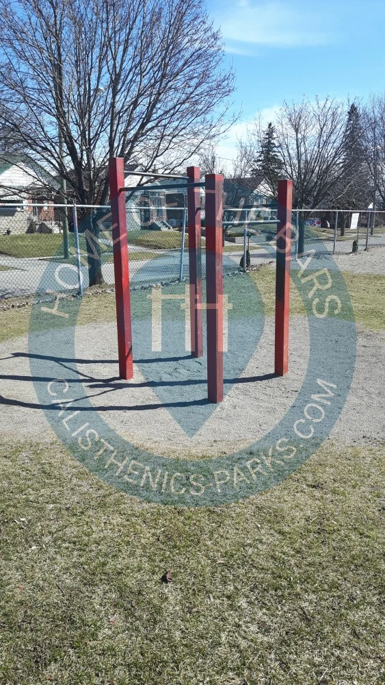 Toronto - Exercise Stations - Regent Heights Public School - Canada - Spot