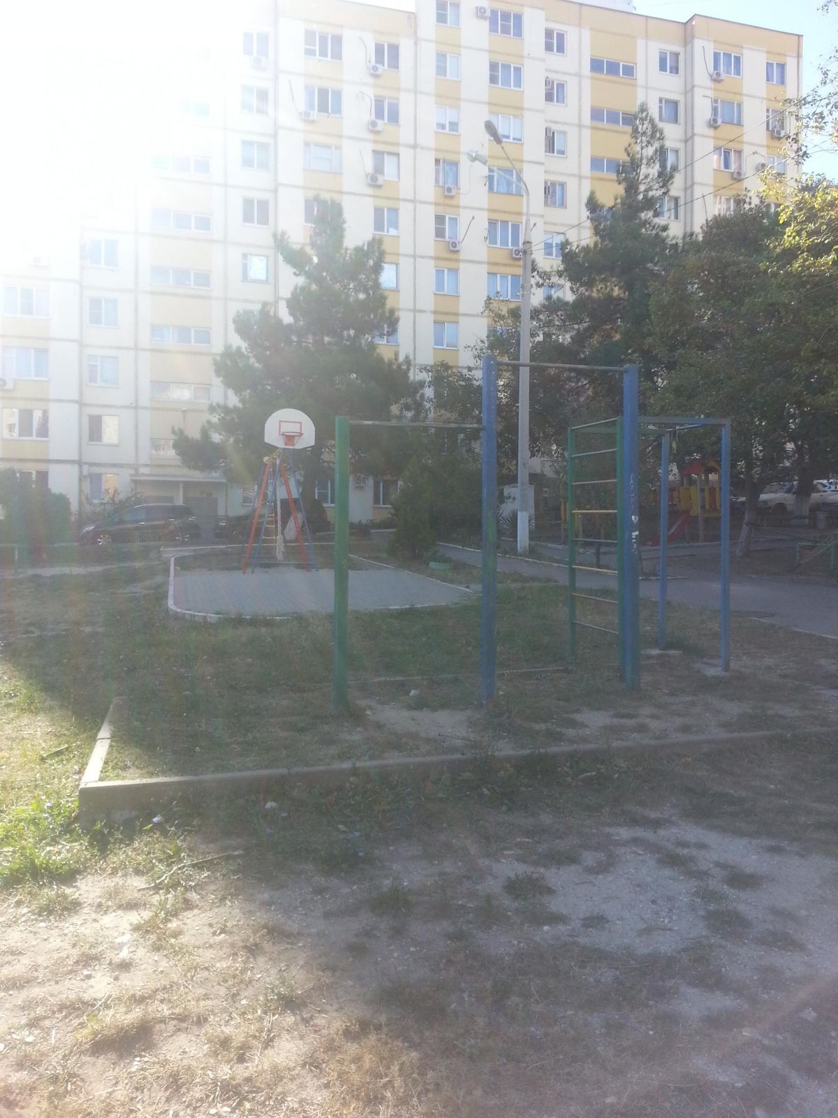 Calisthenics park in 21А, Молодёжная улица, микрорайон Парус, Геленджик, городской округ Геленджик, Краснодарский край, Южный федеральный округ, 353461, Россия