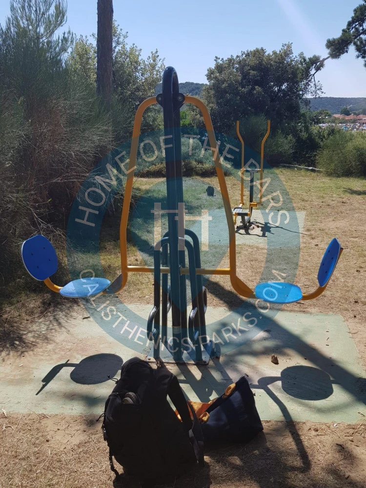 Calisthenics park in Beach & food bar Porto, 610, Lopar, Mikolaci, Lopar, Općina Lopar, Primorsko-goranska županija, 51281, Hrvatska
