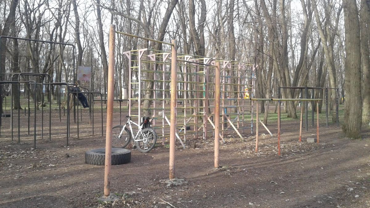 Outdoor gym - Rostov-on-Don - Calisthenics workout - Russia - Spot