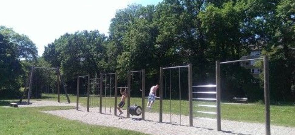 Karlsruhe - Street Workout Park - Waldstadt - Germany - Spot