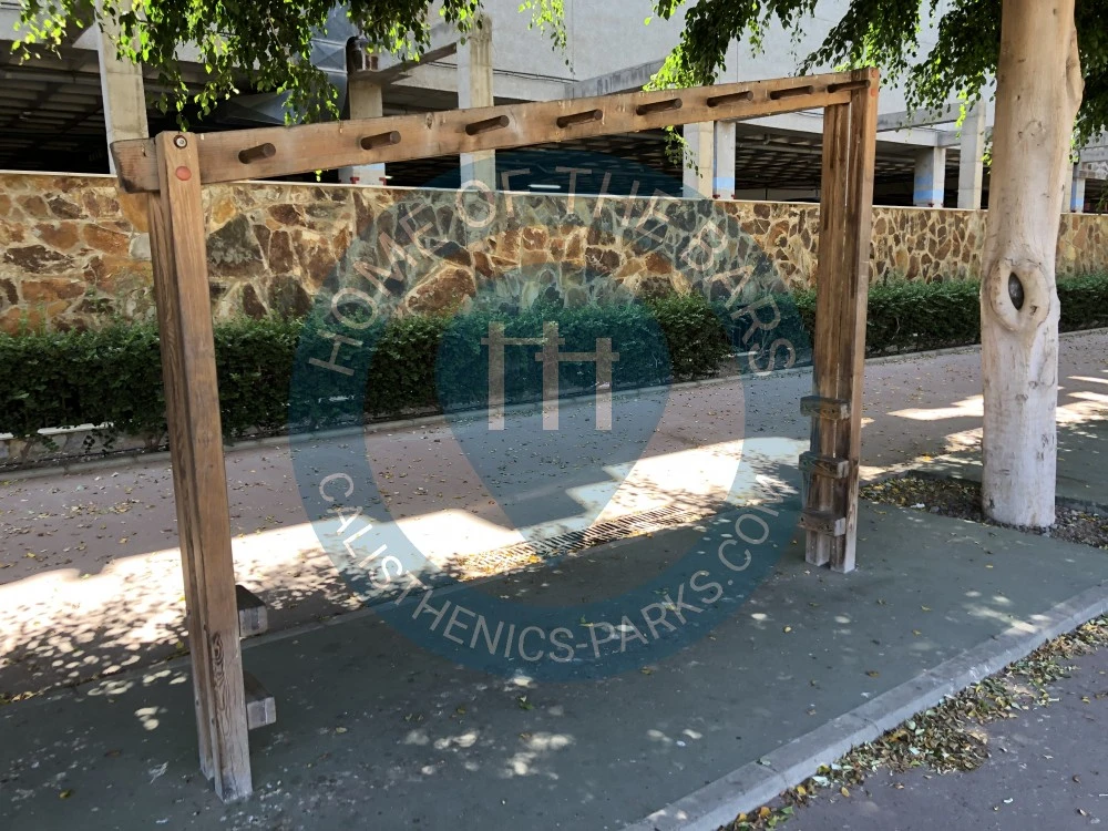 Calisthenics park in Centro Comercial Bellavista, Calle Partera Leonorita, San Fernando, San Bartolomé de Tirajana, Las Palmas, Canarias, 35290, España