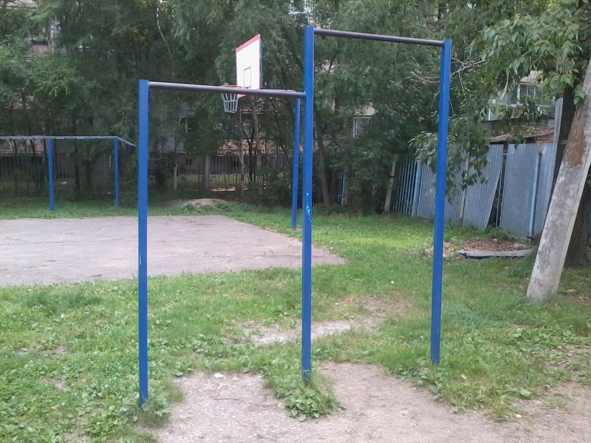 Calisthenics park in 3, Шимановская улица, Первый микрорайон, Индустриальный район, Хабаровск, городской округ Хабаровск, Хабаровский край, Дальневосточный федеральный округ, 680045, Россия