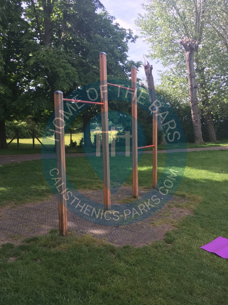 Calisthenics park in 2 Nursery, 46, Arthur Road, West Barnes, London Borough of Merton, London, Greater London, England, KT3 6NF, United Kingdom