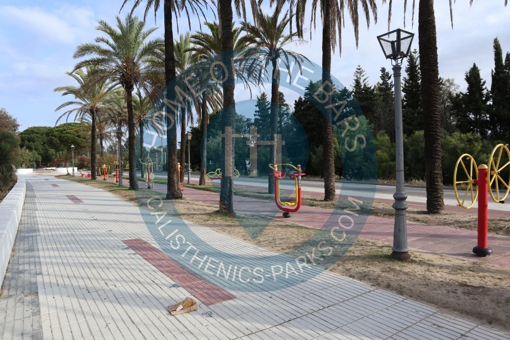 Outdoor Pull Up Bars - El Puerto de Santa María - Outdoor Gym El Puerto de Santa María - Spain - Spot