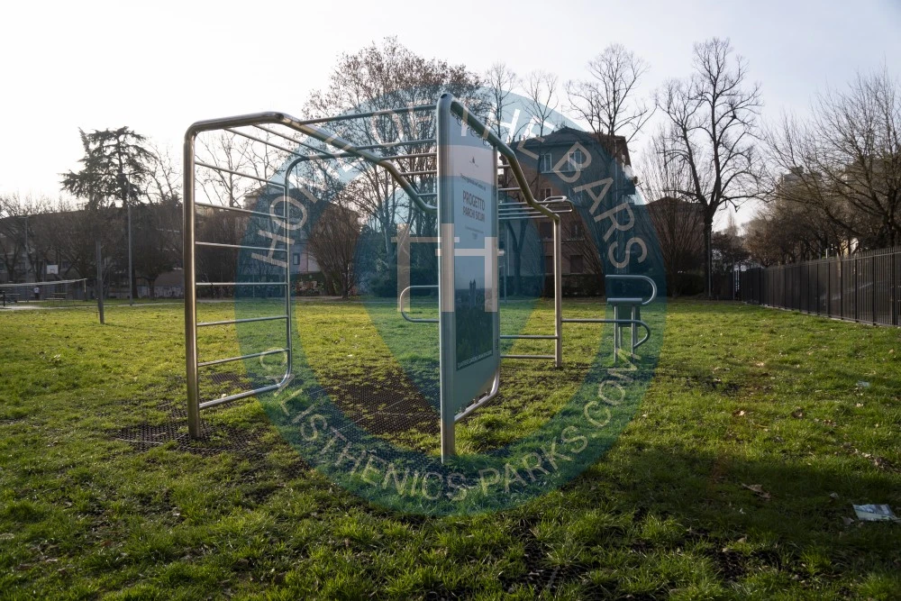 Calisthenics park in 
Address
                                    Via Mario Poledrelli 7, 44121 Ferrara Ferrara, Italy
                            