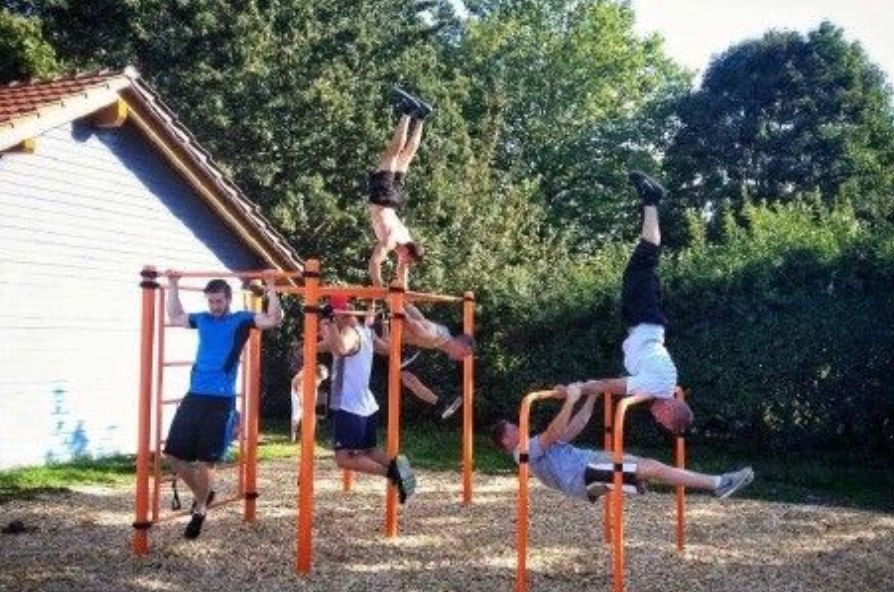 Tiengen near Freiburg - Calisthenics Park - Hard Body Hang - Germany - Spot