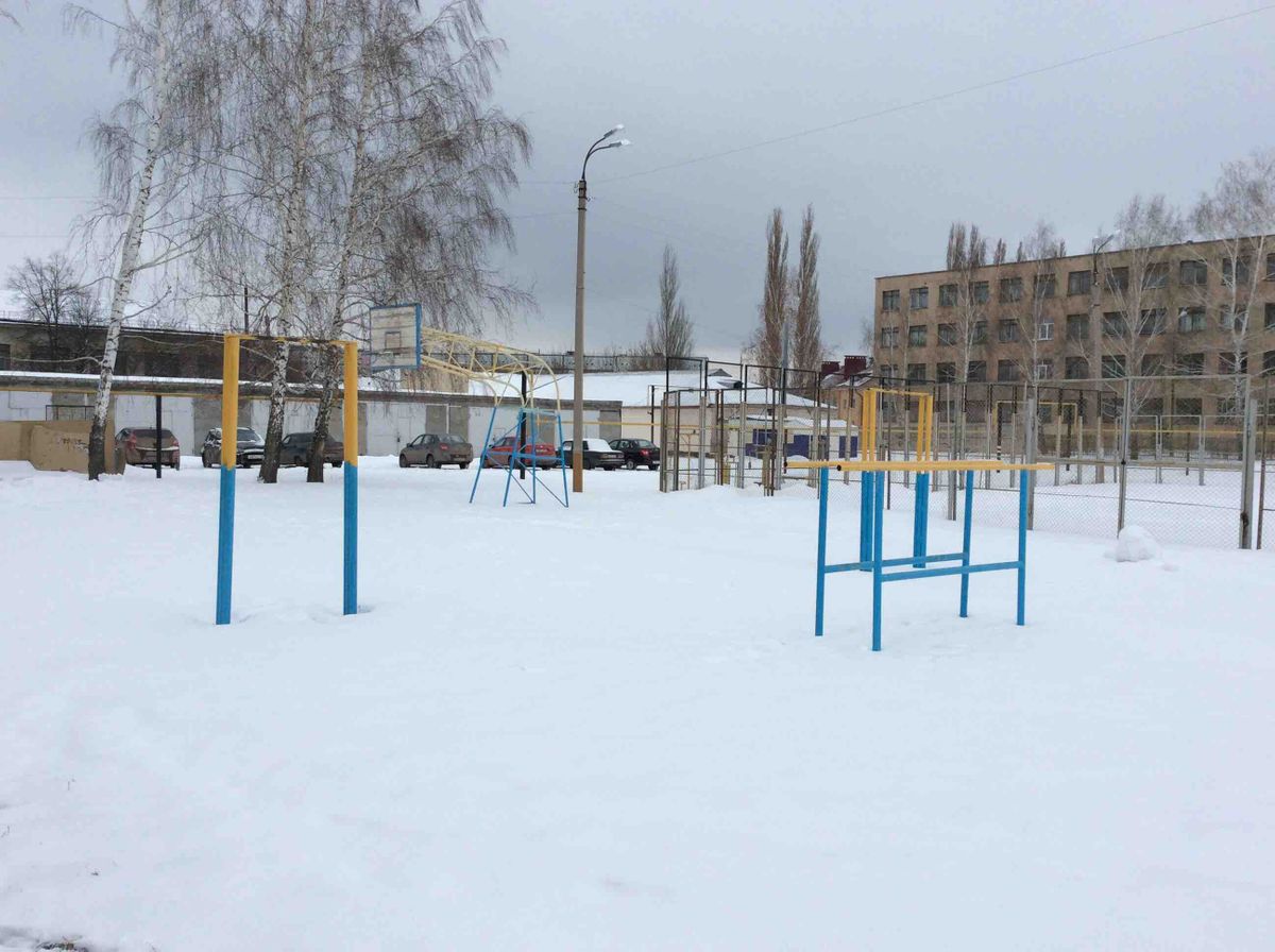 Outdoor Gym - Oktyabrsky - Oktyabrsky - Street Workout Park - Чешский Дворик - Russia - Spot