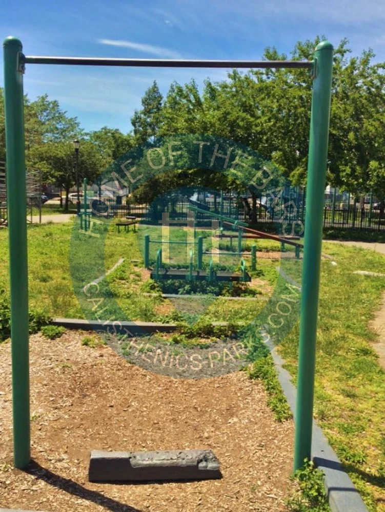 New York - Outdoor Exercise Park - Baisley Bond Park - United States - Spot