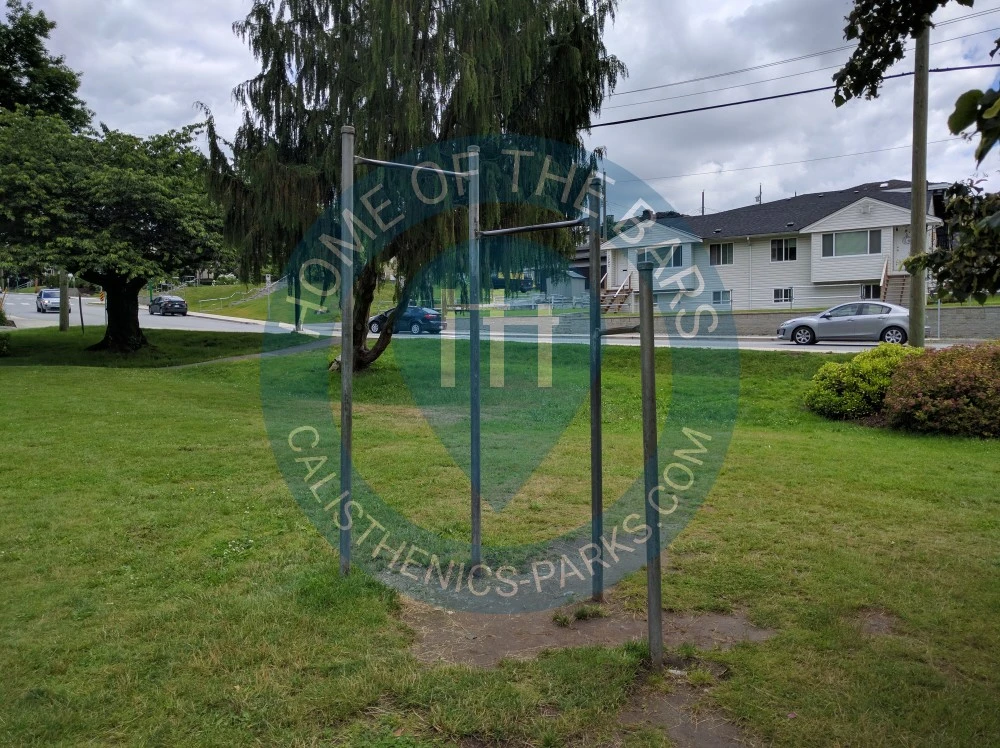 Calisthenics Facility - Burnaby - Outdoor Gym Carleton Avenue - Canada - Spot