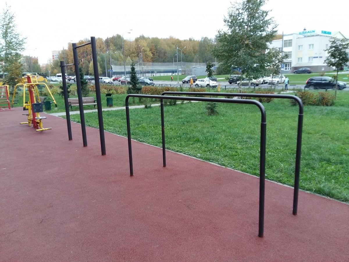 Outdoor Gym - Moscow - Moscow - Calisthenics Gym - Улица Соловьиная Роща - Russia - Spot