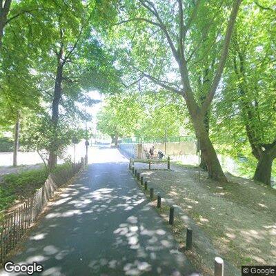 Exercise Park - Maisons-Laffitte - Équipements Traction Dips - France - Spot