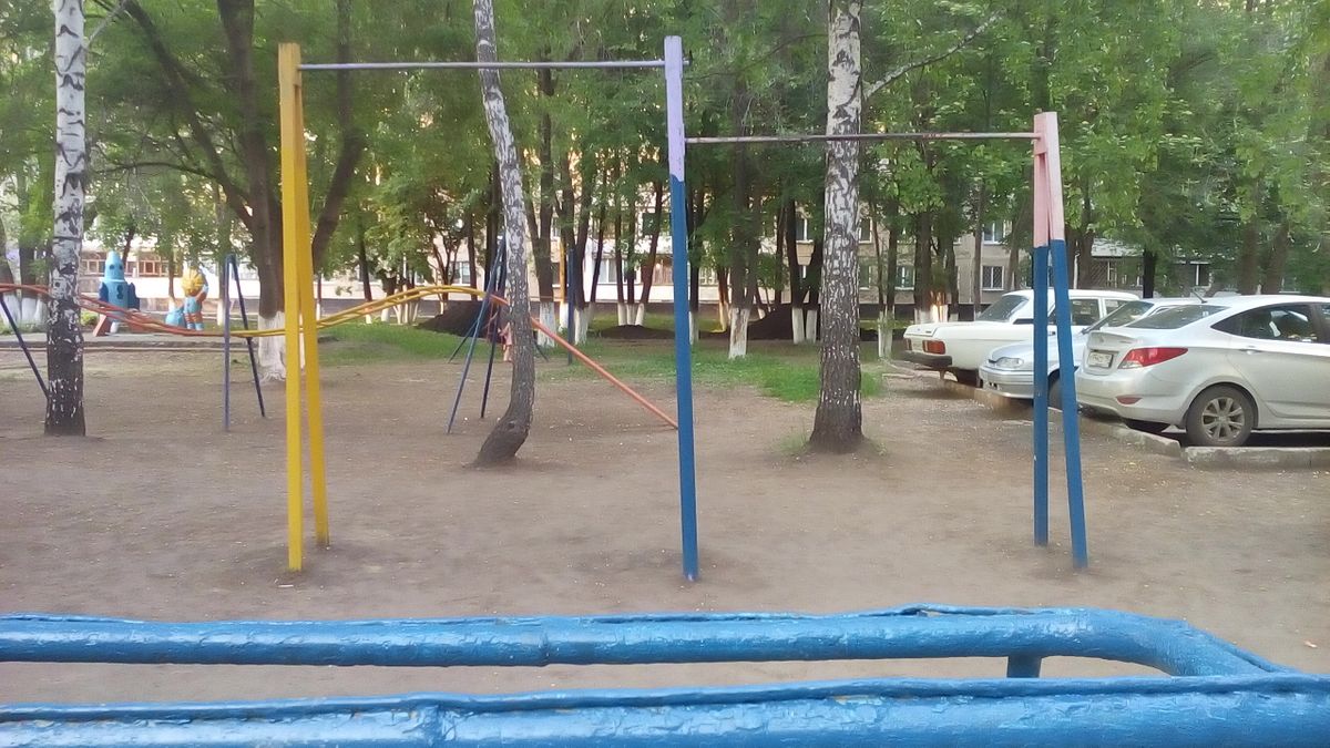 Calisthenics park in Китайская стена, 28/01, Новый город, Центральный район, Набережные Челны, городской округ Набережные Челны, Татарстан, Приволжский федеральный округ, 423819, Россия