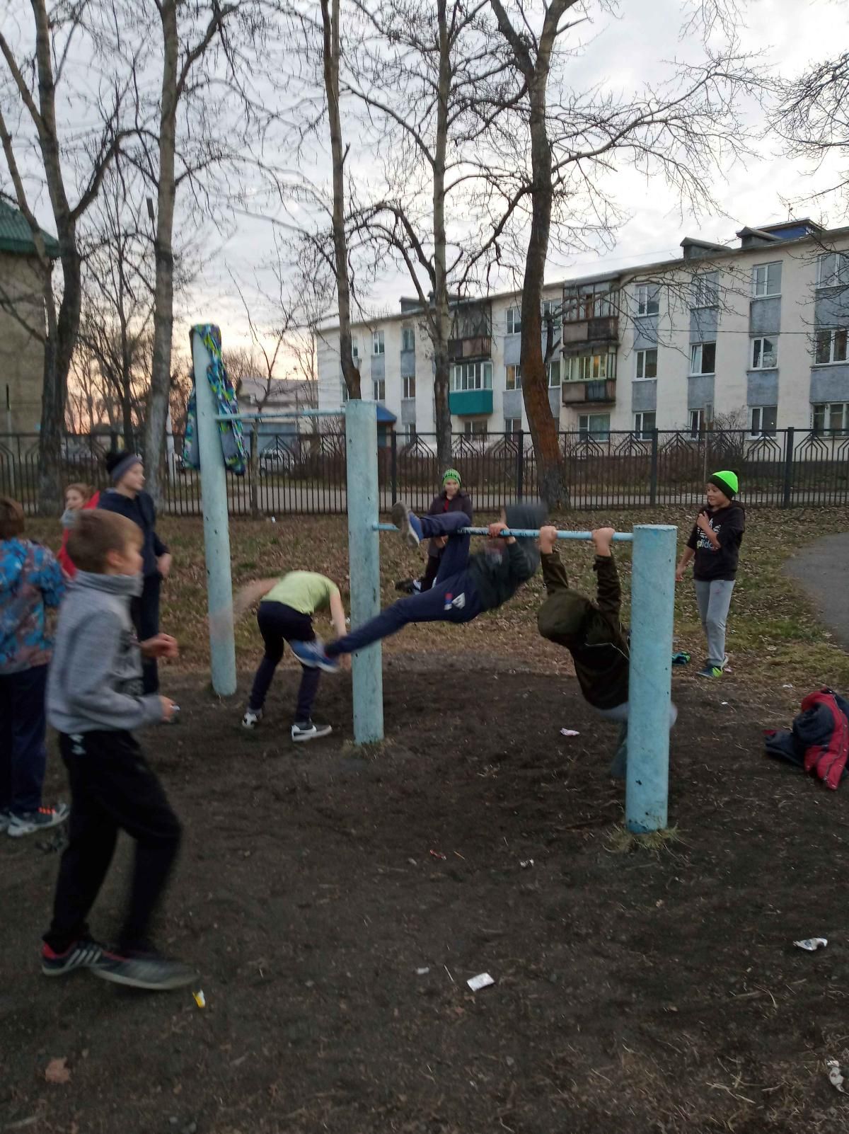 Calisthenics park in Школа №2, Школьная улица, Мильково, Мильковское сельское поселение, Мильковский район, Камчатский край, Дальневосточный федеральный округ, 684300, Россия