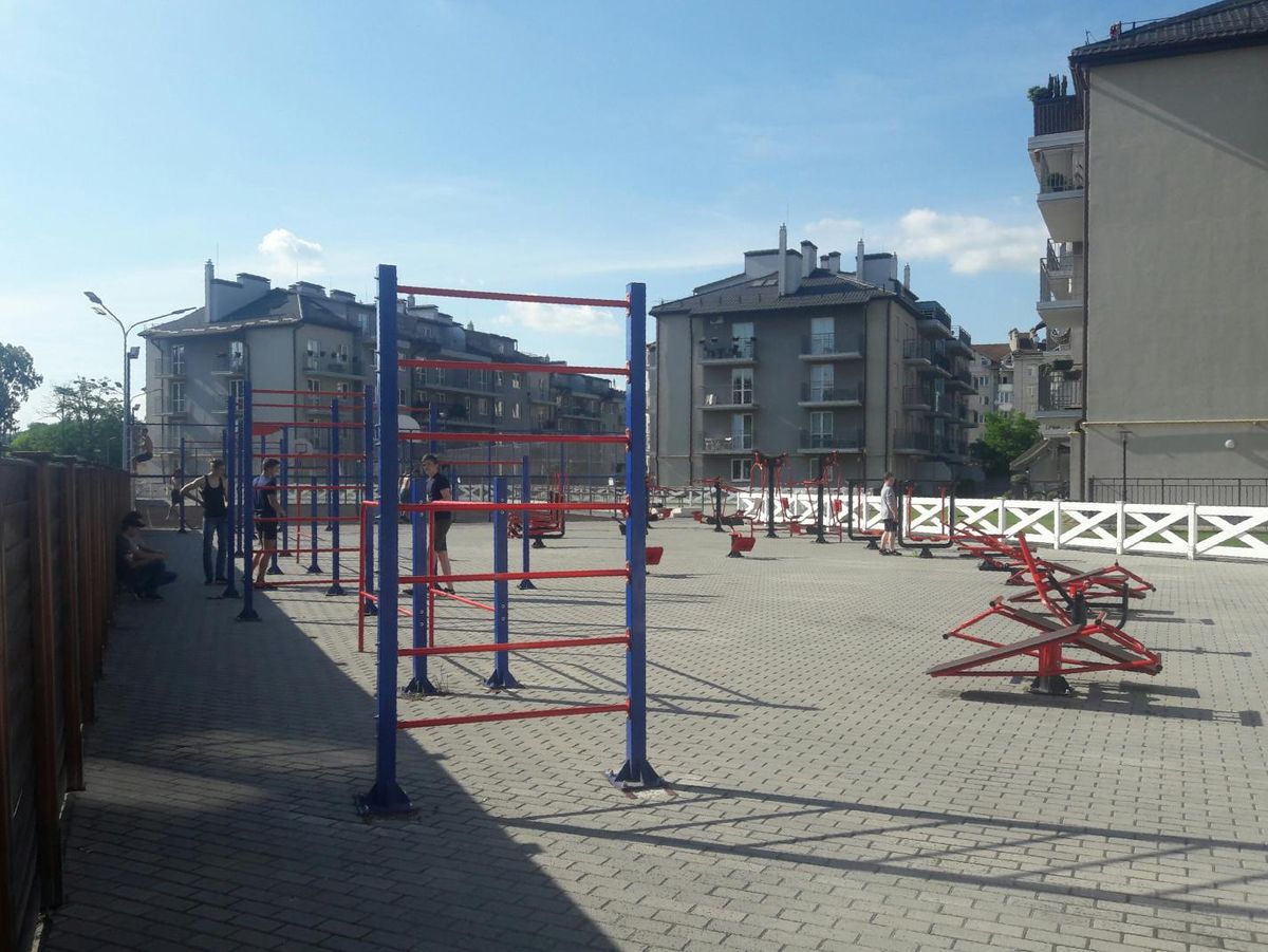 Outdoor Gym - Lviv - Lviv - Street Workout Park - Escape Quest Львів - Ukraine - Spot