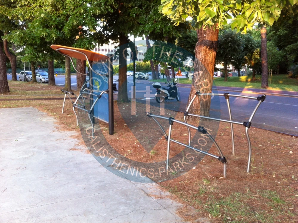Calisthenics park in 1, Piazza Francia, Badia a Ripoli, Quartiere 3, Firenze, Toscana, 50126, Italia