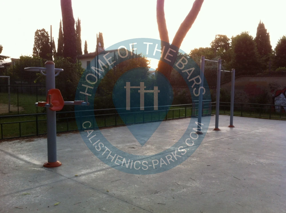 Calisthenics park in 1, Piazza Francia, Badia a Ripoli, Quartiere 3, Firenze, Toscana, 50126, Italia