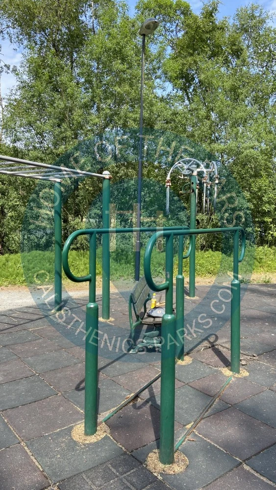 Calisthenics park in Søndre Frøyland fuglefredningsområde, Biskop Hognestads gate, Vardheia, Bryne, Time, Rogaland, 4344, Norge