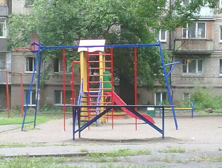 Outdoor Gym - Zaporizhzhya - Zaporizhzhya - Street Workout Park - Ленинский Районный Суд - Ukraine - Spot