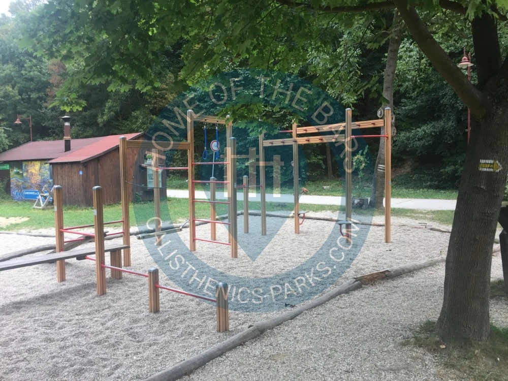Calisthenics park in Červený most, Kysucká, Vinohrady, Bratislava, okres Bratislava III, Bratislava, Bratislavský kraj, 840 05, Slovensko