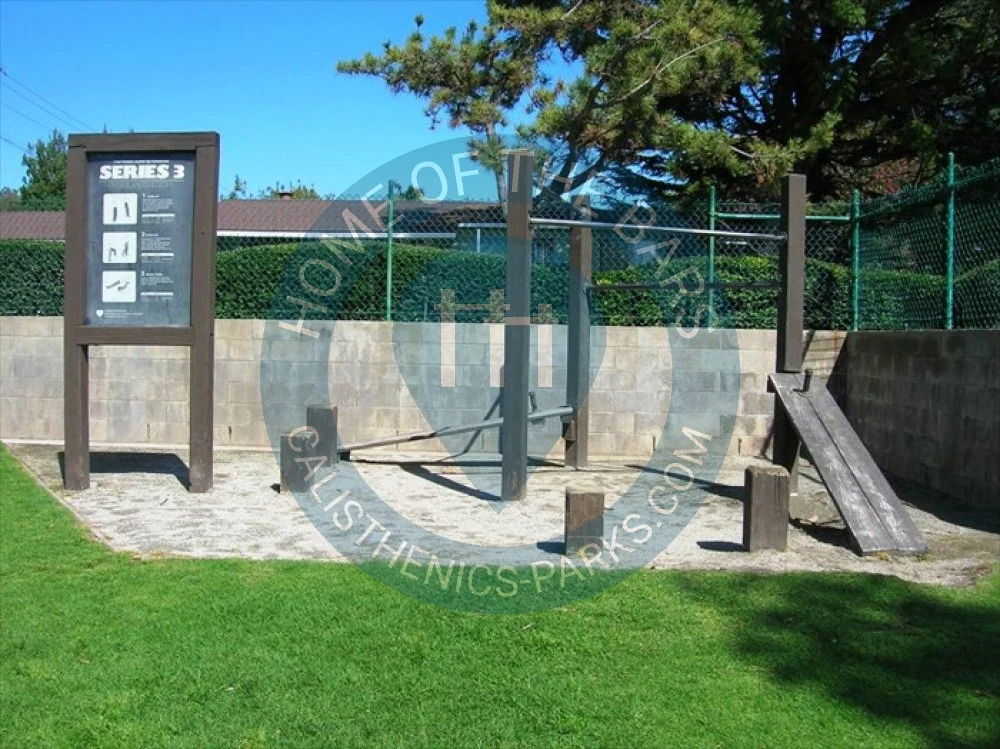 Whittier - Outdoor Exercise Park - Michigan Park - United States - Spot