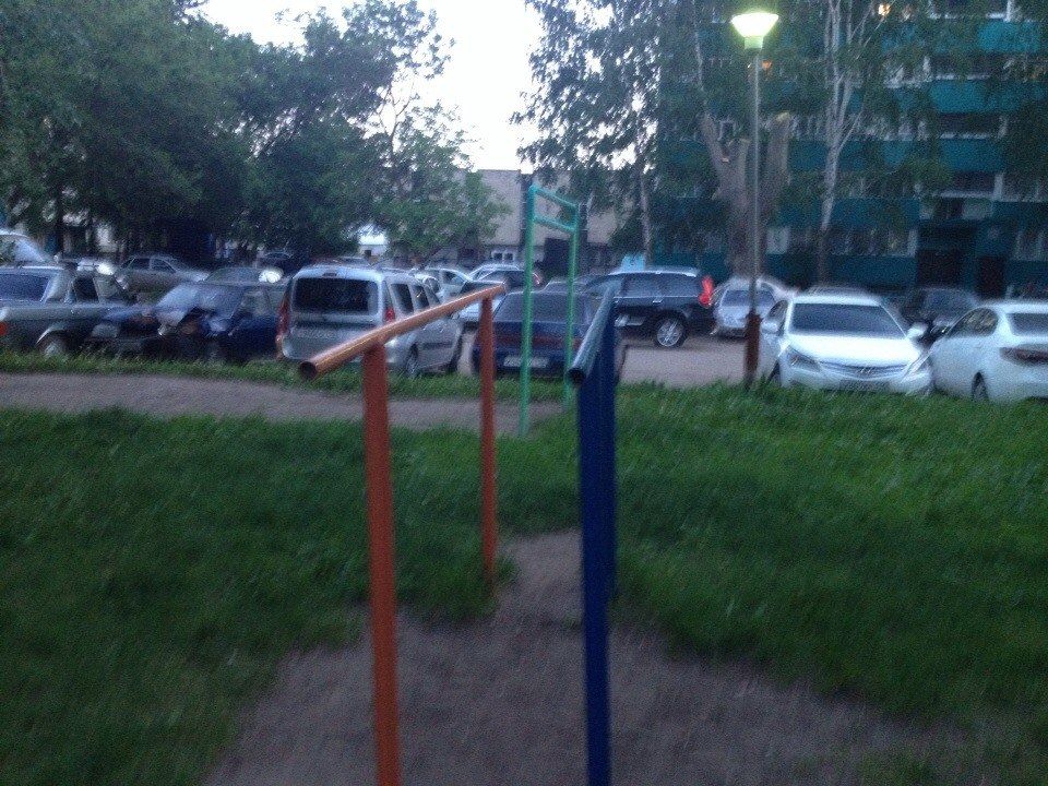 Calisthenics park in Китайская стена, 28/01, Новый город, Центральный район, Набережные Челны, городской округ Набережные Челны, Татарстан, Приволжский федеральный округ, 423819, Россия