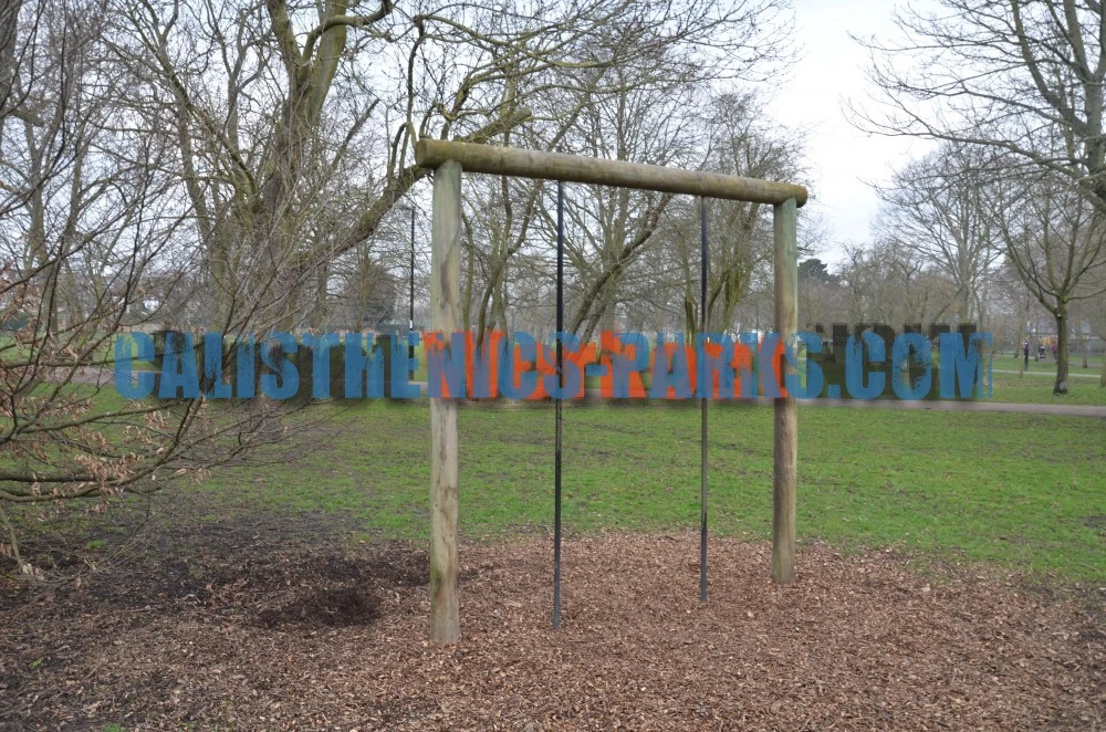 London – Fitness trail – Wandsworth Common - United Kingdom - Spot